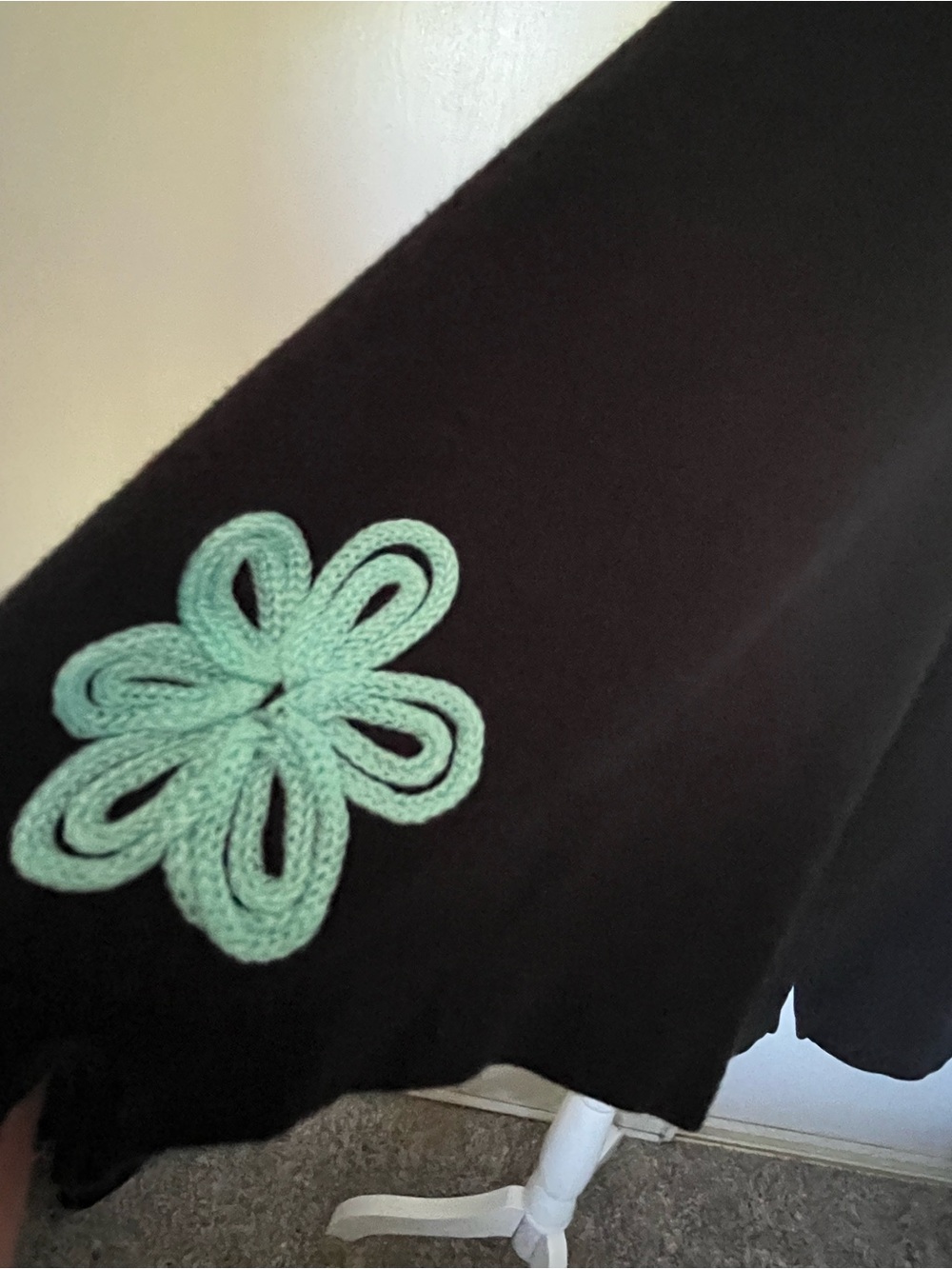 Quacker Factory Black 3/4 Sleeve Tunic Top Embroidered Embellished 1X - Picture 5 of 5
